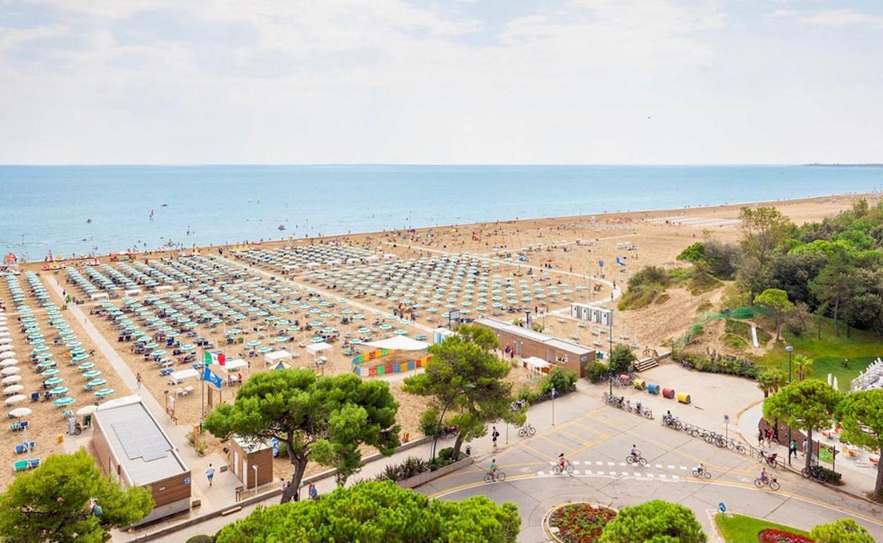 Olaszelmeny Beach Caravans Lignano Sabbiadoro Exterior photo